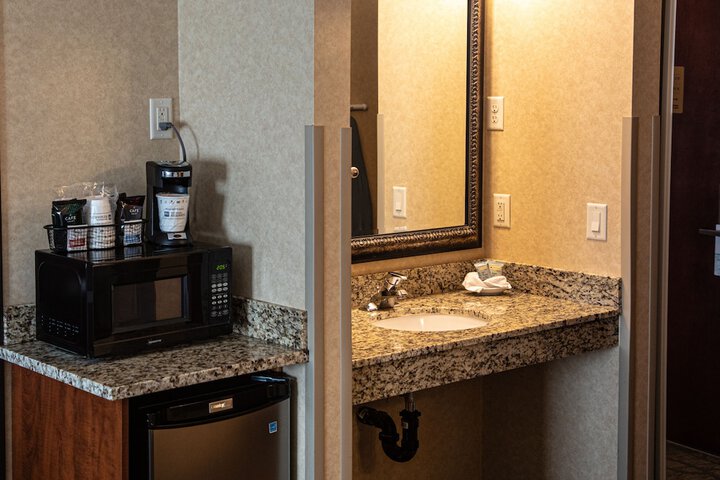 Room 21 of 47