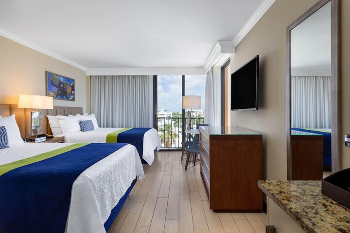 Wyndham Deerfield Beach Resort