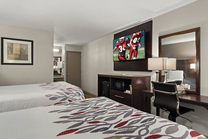 Room 14 of 26