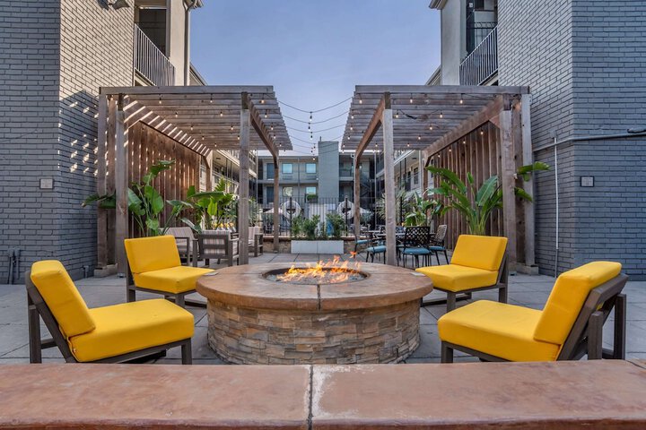 Terrace/Patio 85 of 89
