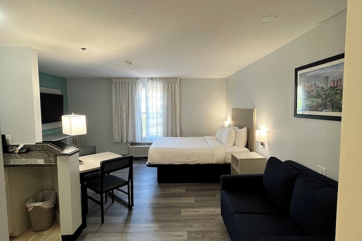 MainStay Suites Sterling near Dulles Town Center