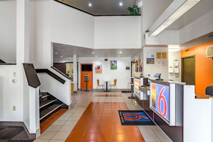 Motel 6 Bozeman MT