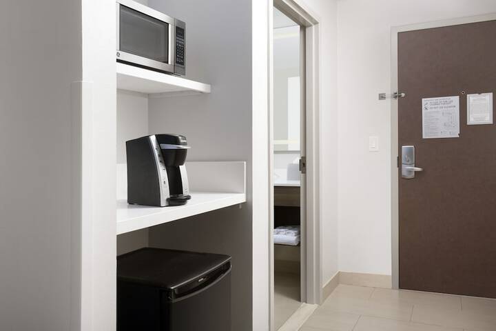 Holiday Inn Express Jacksonville Beach by IHG