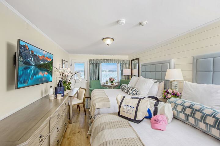 Room 21 of 44