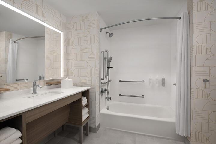 Home2 Suites by Hilton Syracuse Liverpool Airport Area