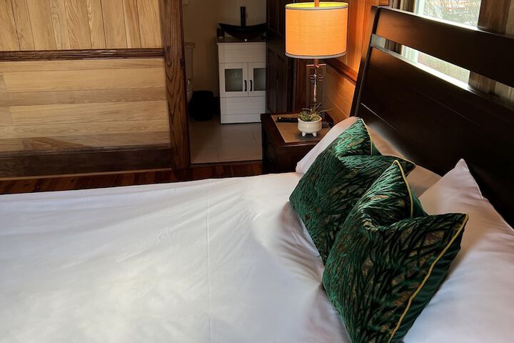 Room 27 of 55