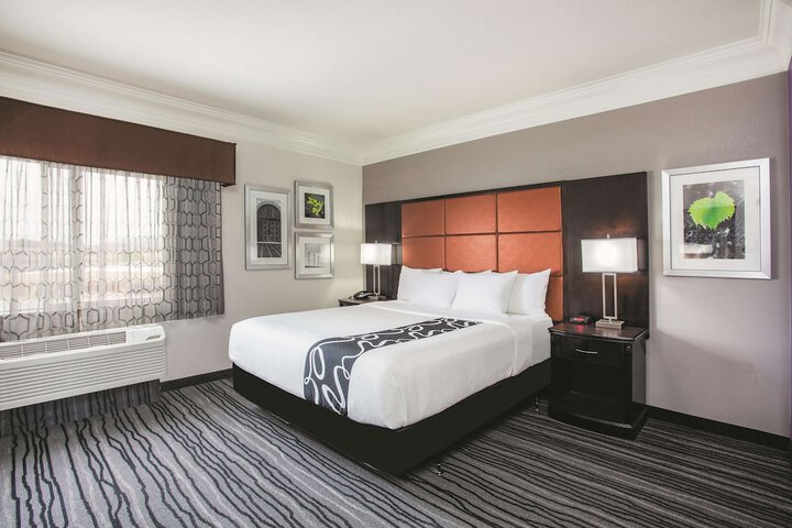 La Quinta Inn & Suites by Wyndham Dublin - Pleasanton