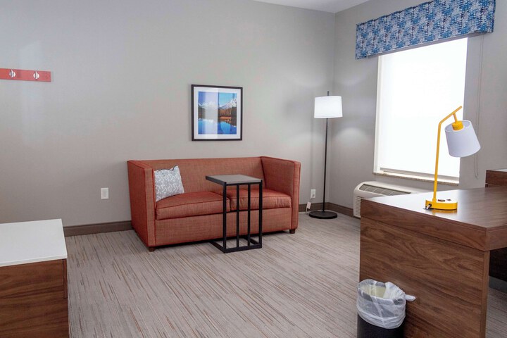 Room 25 of 70