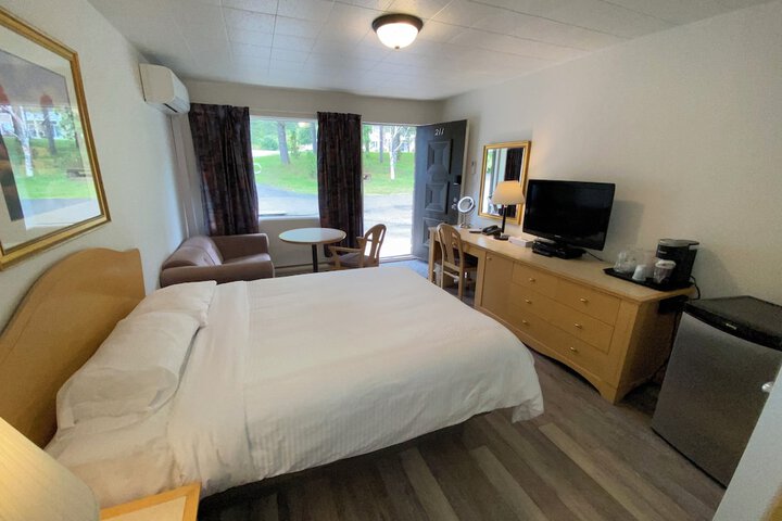 Room 65 of 93