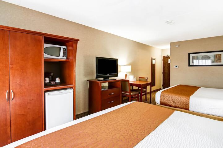 Room 26 of 33