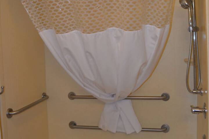 Hampton Inn & Suites Buffalo