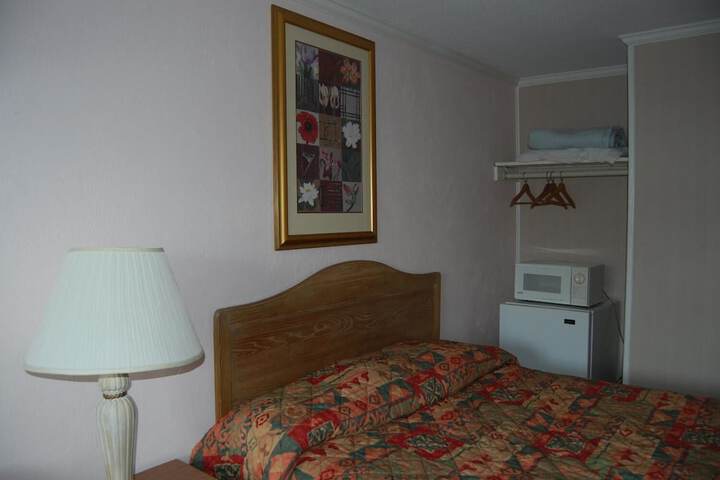 Room 26 of 29