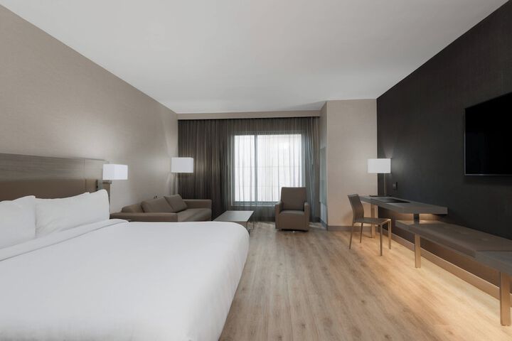 Room 21 of 63