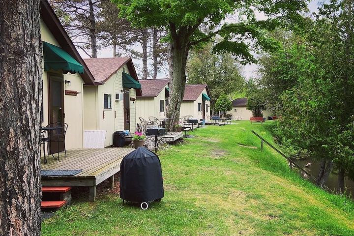 Betsie Riverside Resort