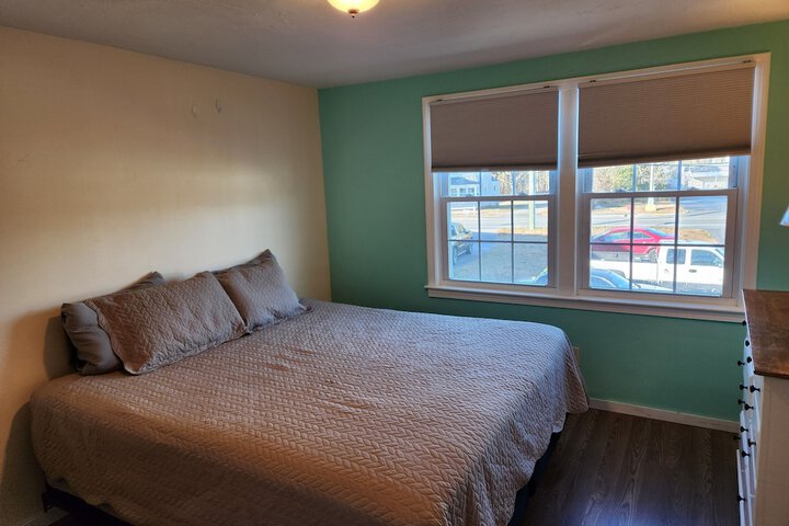 Jonathan Edwards Motel