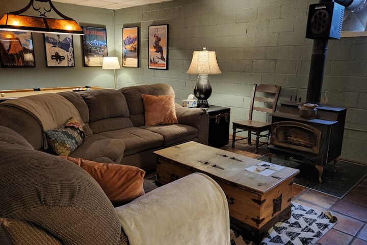 Room 17 of 46