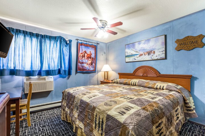 Room 38 of 48