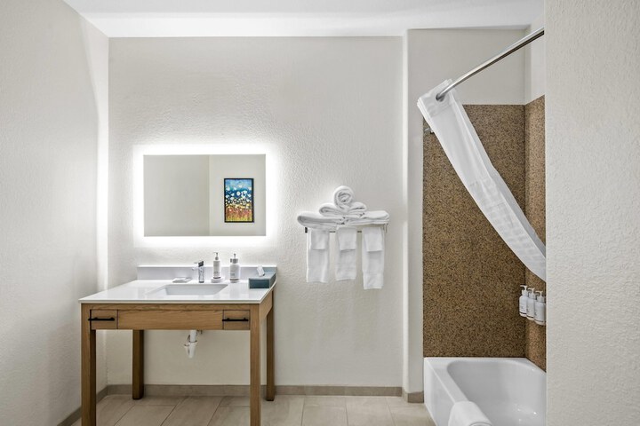 La Quinta Inn & Suites by Wyndham Searcy
