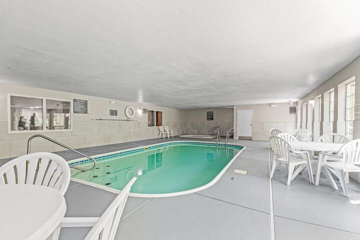 Quality Inn & Suites on the River