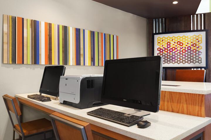 Holiday Inn Express & Suites Edinburg-McAllen Area by IHG