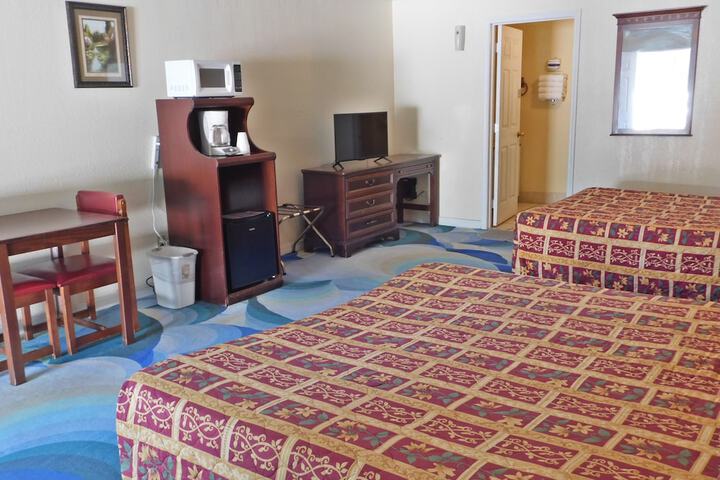 Room 23 of 46