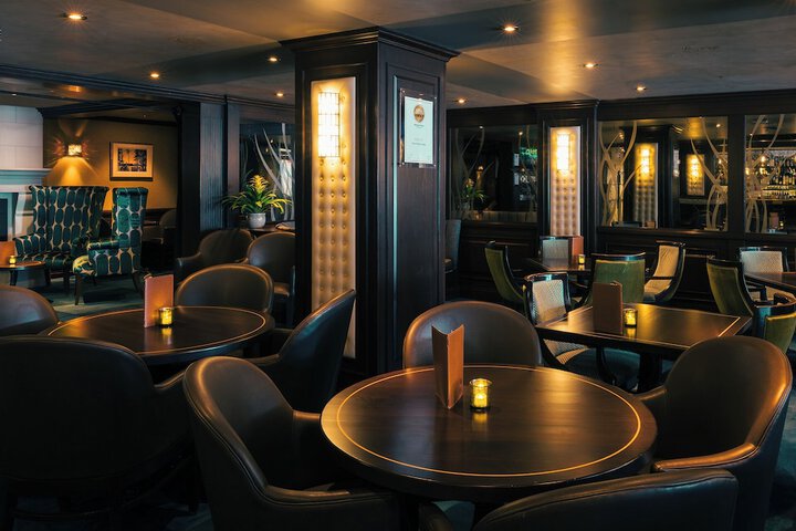 Hotel Interior 10 of 38
