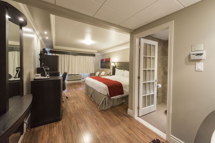 Room 37 of 75