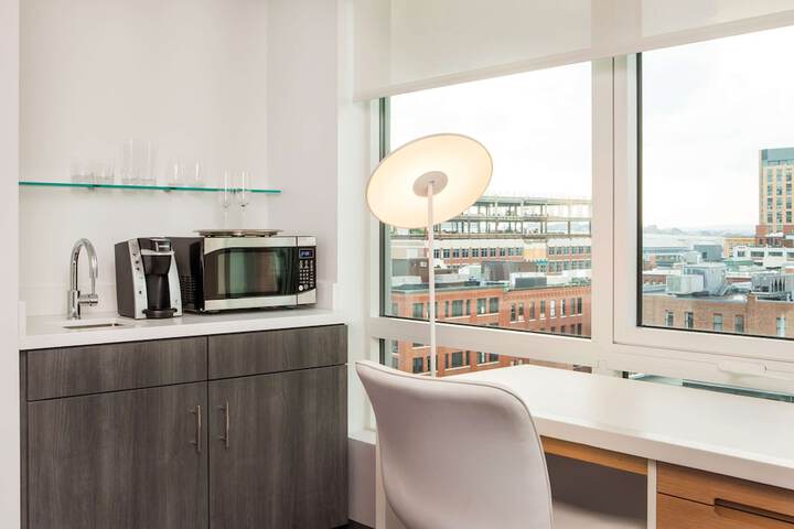 YOTEL Boston