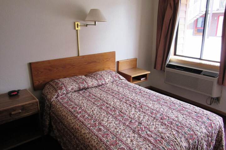 Room 39 of 46