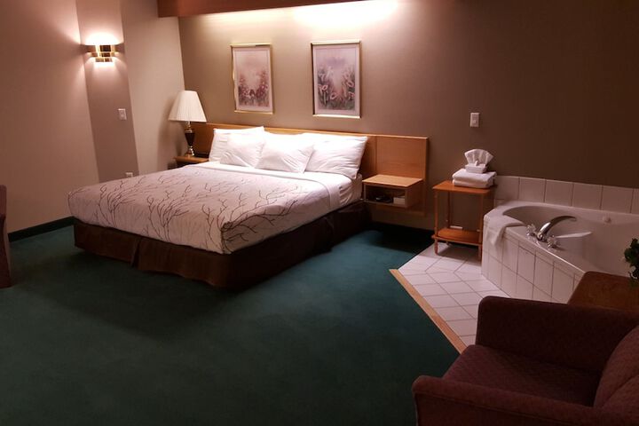 Room 9 of 29