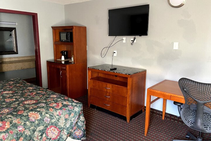 Embers Inn