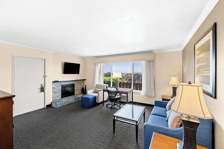Room 35 of 47