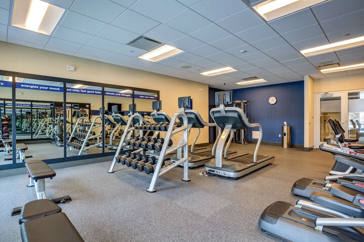 Hampton Inn & Suites Boston / Waltham