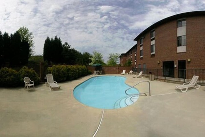 Property Grounds 19 of 19