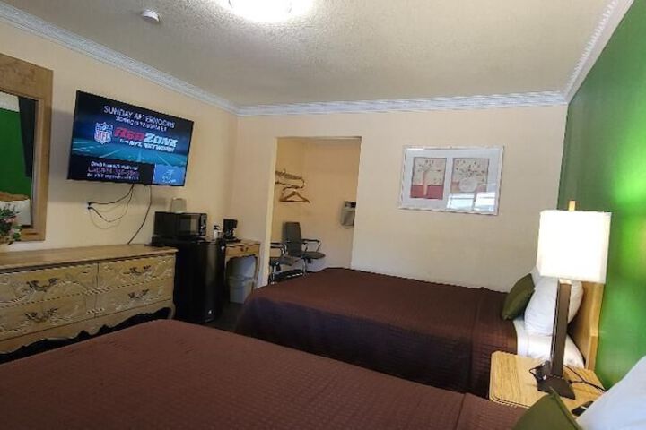 Room 46 of 71