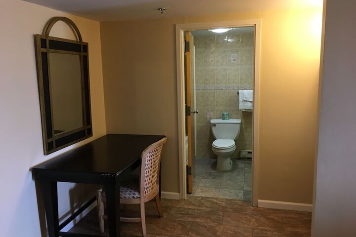 Sea Palace Inn