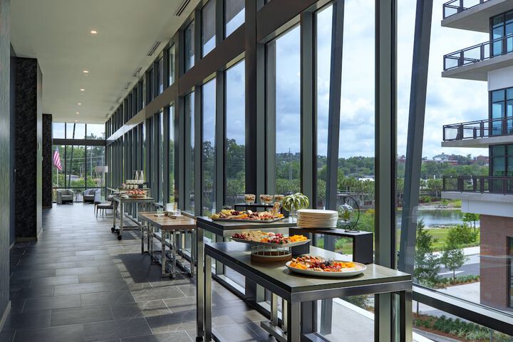 AC Hotel by Marriott Tallahassee Universities at the Capitol