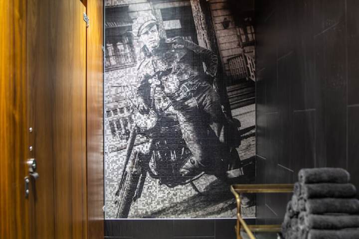 The Kindler Hotel