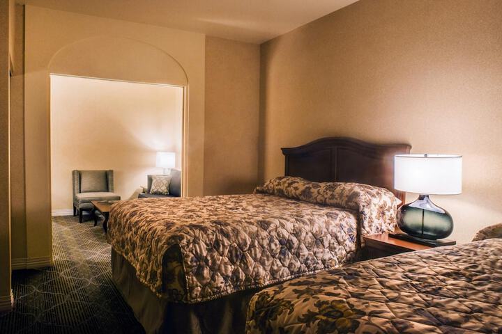 Room 19 of 36