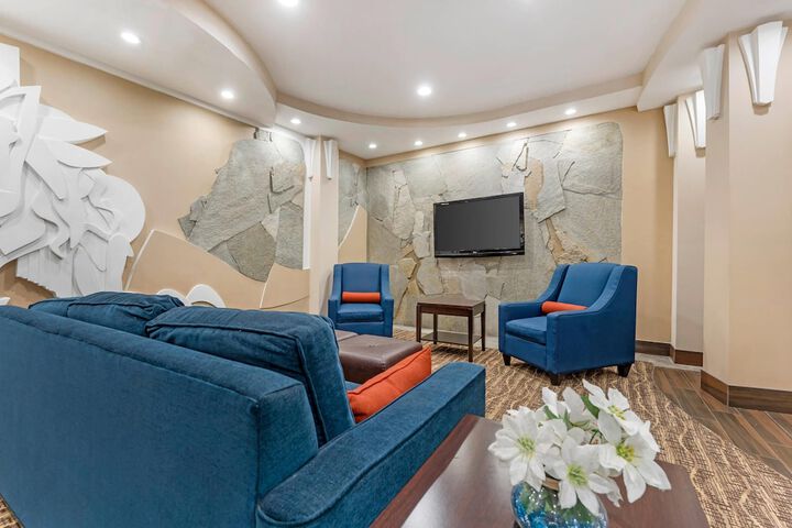 Comfort Suites Monroeville - Pittsburgh East