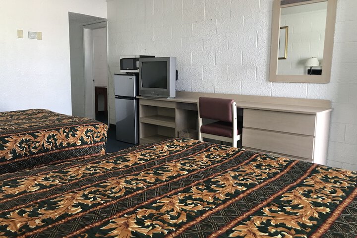Room 30 of 59