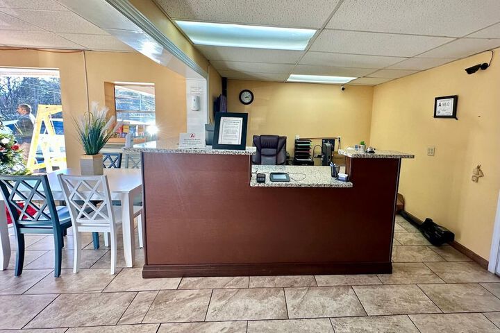 Americas Best Value Inn Franklin