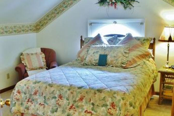 Arbor Hill Inn