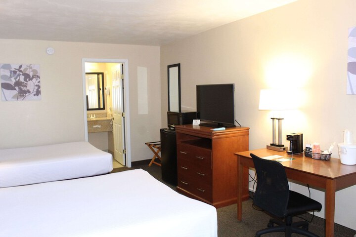 Room 20 of 63