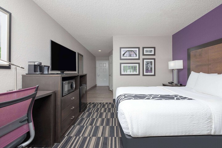 La Quinta Inn by Wyndham El Dorado