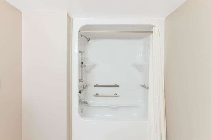 Room 18 of 19