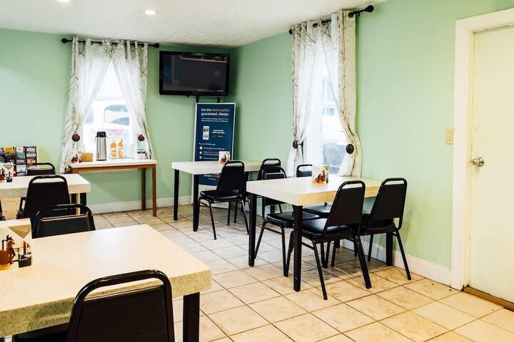Rodeway Inn & Suites Carrollton