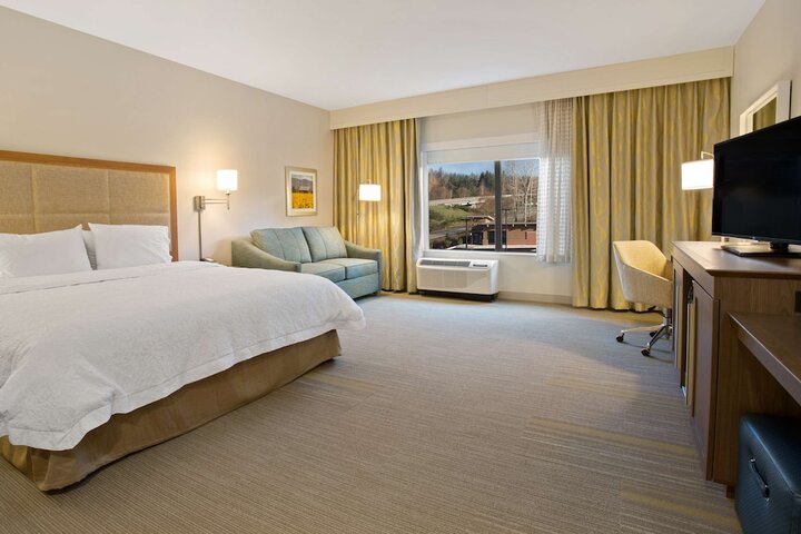 Room 28 of 55