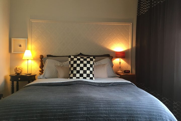 Room 44 of 164