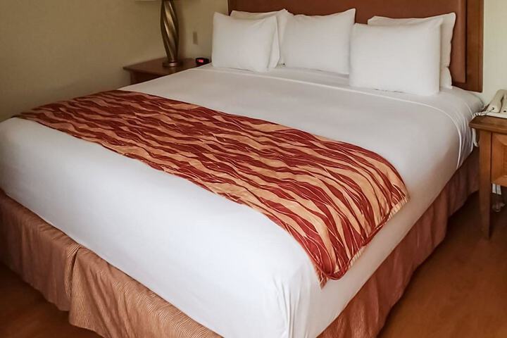 Room 20 of 38
